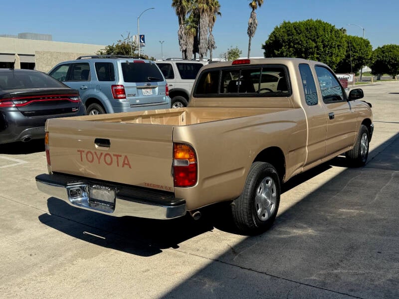 1997 Toyota Tacoma Base photo 11