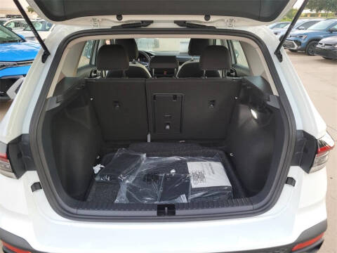 2025 Volkswagen Taos S