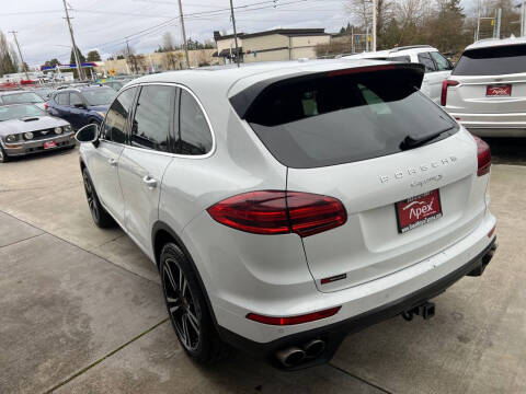 2015 Porsche Cayenne S