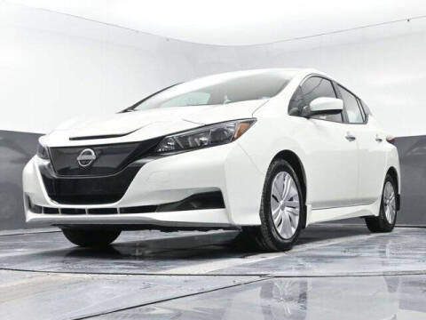2023 Nissan LEAF S