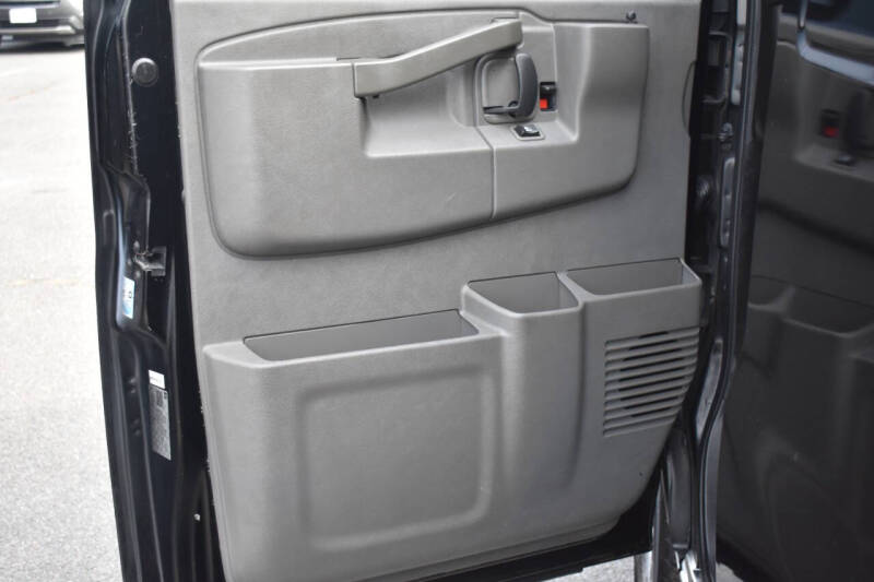 2019 Chevrolet Express 2500