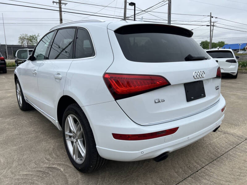 2015 Audi Q5 2.0T quattro Premium Plus