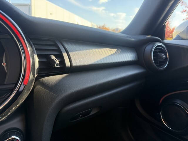 2017 MINI Convertible Cooper