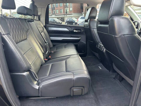 2019 Toyota Tundra Platinum