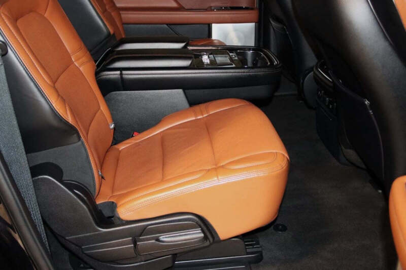 2020 Lincoln Navigator L Reserve