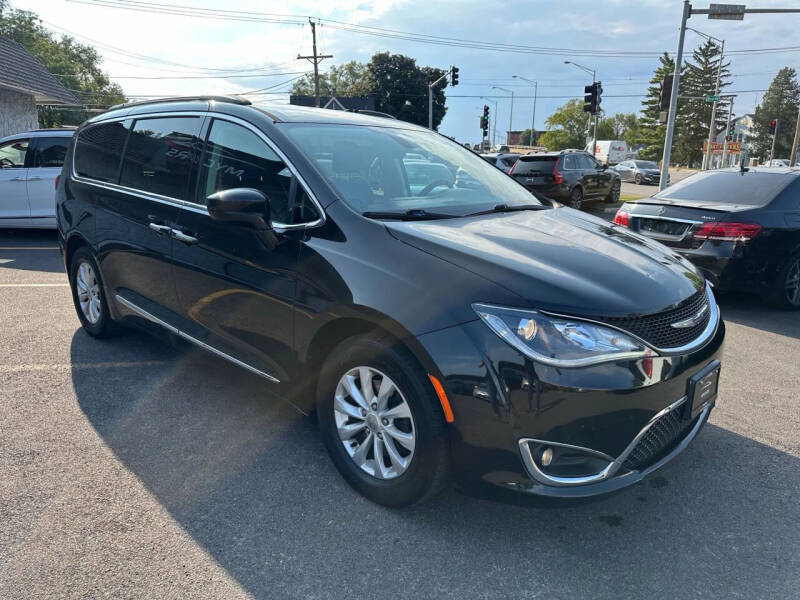 2017 Chrysler Pacifica