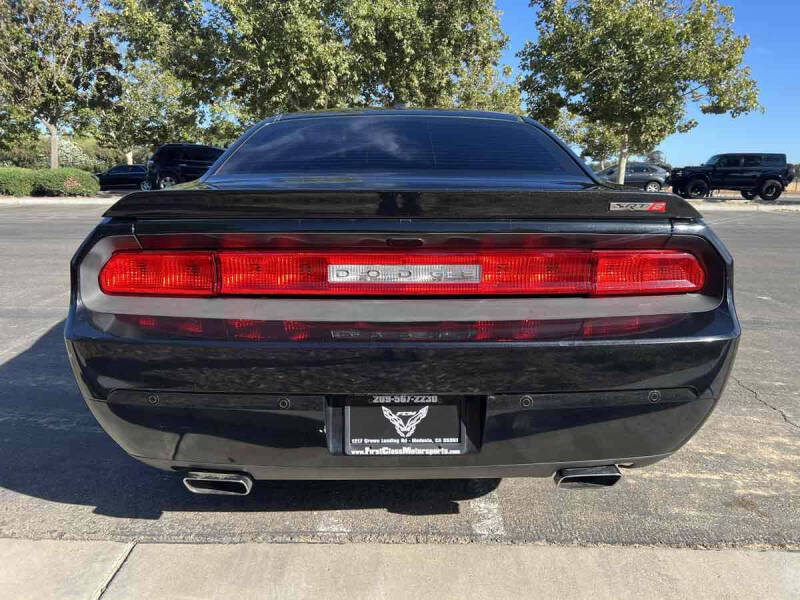 2013 Dodge Challenger SRT8 392