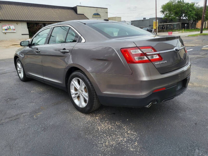 2013 Ford Taurus SEL
