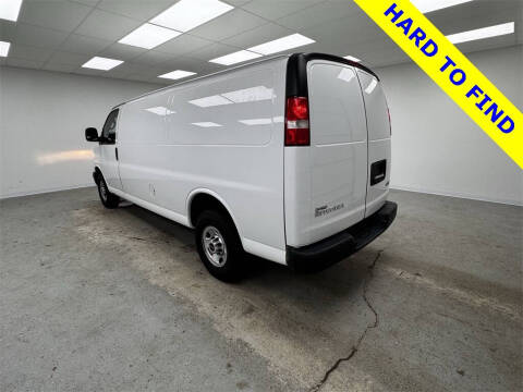 2018 GMC Savana 2500