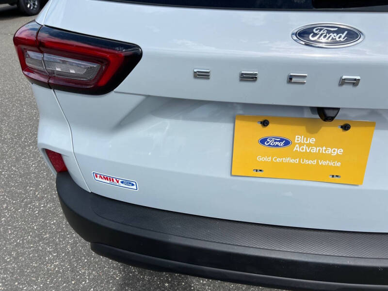 2025 Ford Escape ST-Line Select