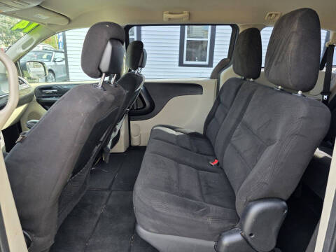 2014 Dodge Grand Caravan American Value Package