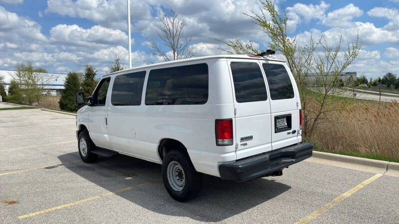 2013 Ford E-Series E-350 SD