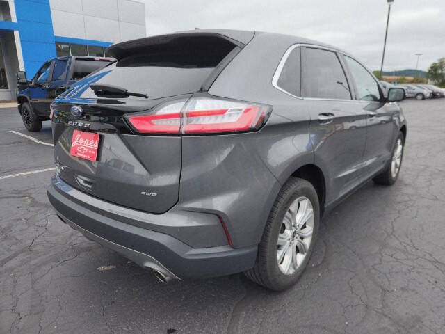 2023 Ford Edge Titanium
