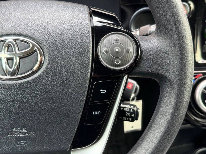 2018 Toyota Prius c Two