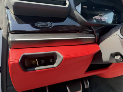 2025 Lamborghini Urus SE