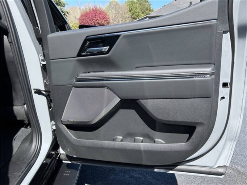 2025 GMC Sierra EV Denali