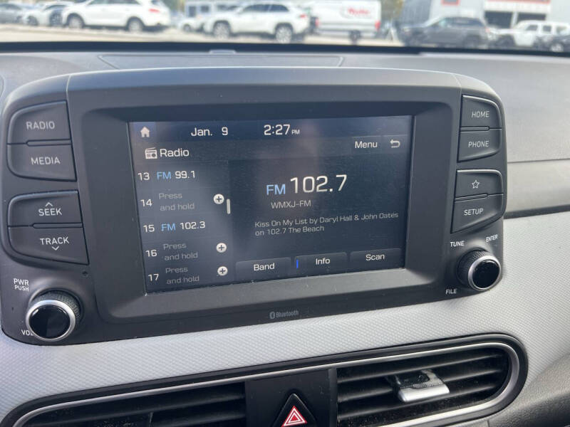 2021 Hyundai Kona SE