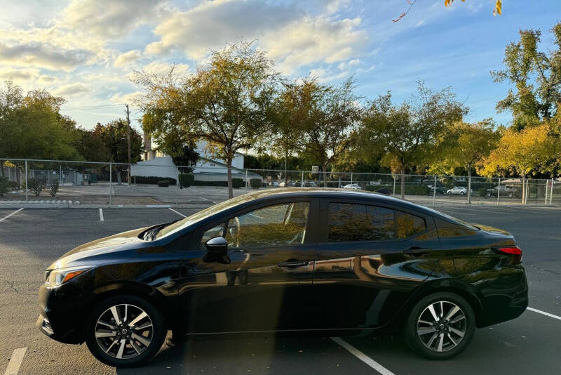 2020 Nissan Versa SV