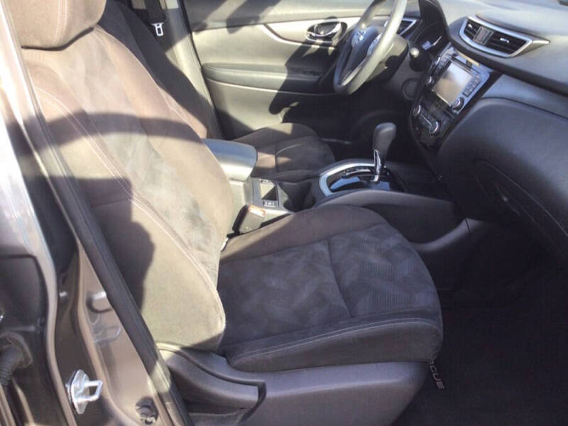 2015 Nissan Rogue
