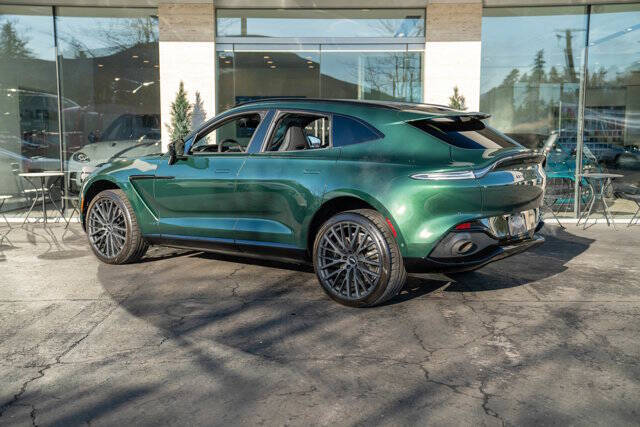 2022 Aston Martin DBX 2