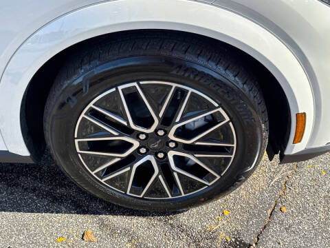 2025 Ford Mustang Mach-E Premium