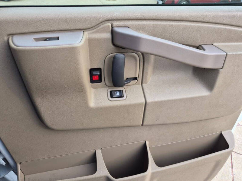 2020 Chevrolet Express 3500