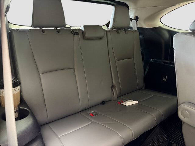 2020 Toyota Highlander Hybrid XLE