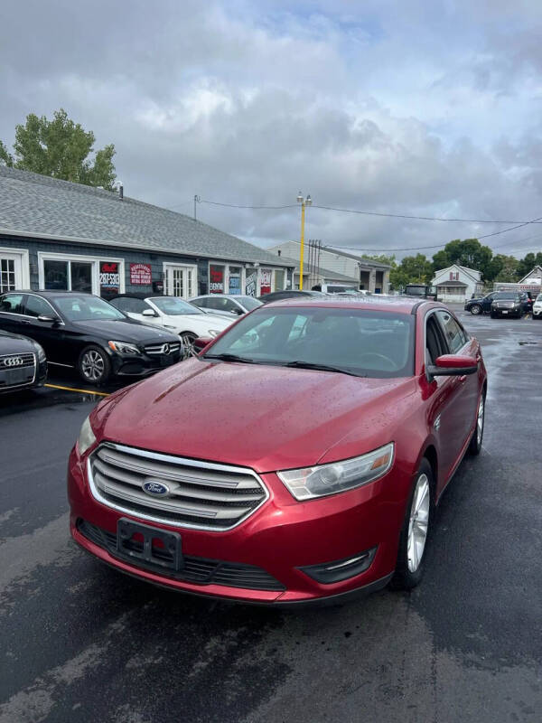 2014 Ford Taurus SEL