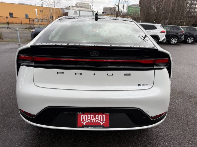 2026 Toyota Prius XLE