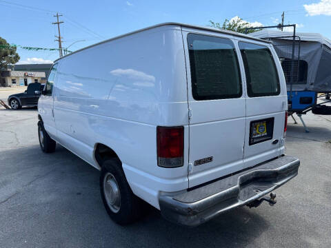 2002 Ford E-Series E-250