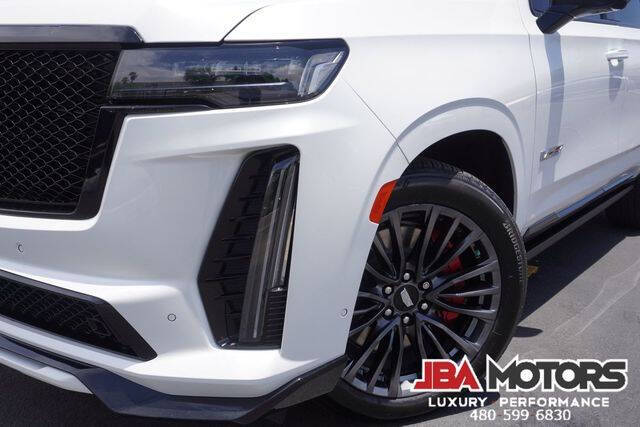 2023 Cadillac Escalade-V