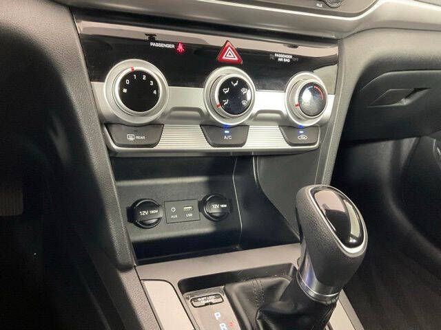 2019 Hyundai Elantra
