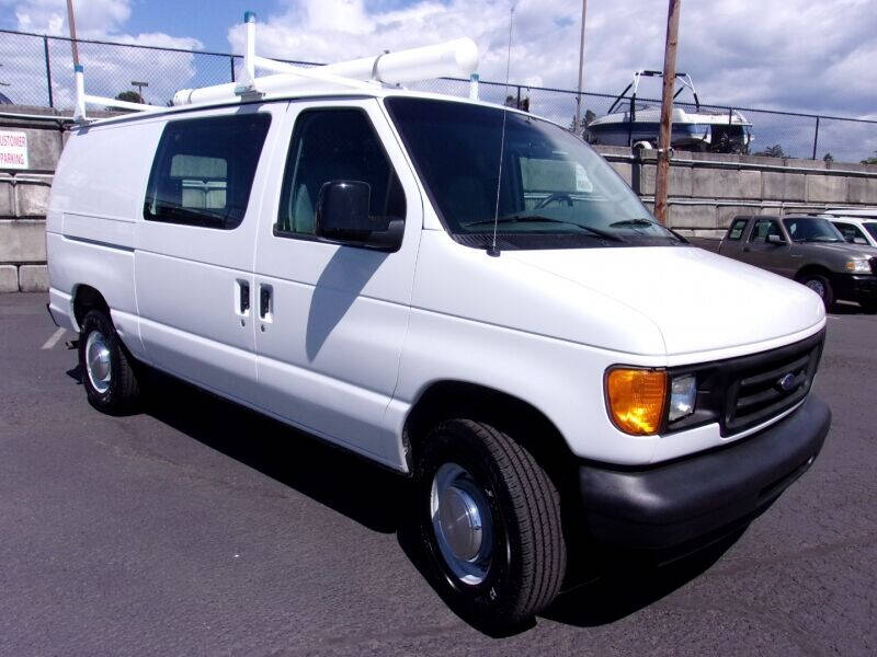 2005 Ford E-Series for sale at Delta Auto Sales in Milwaukie OR