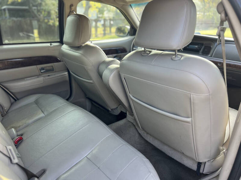 2009 Mercury Grand Marquis LS