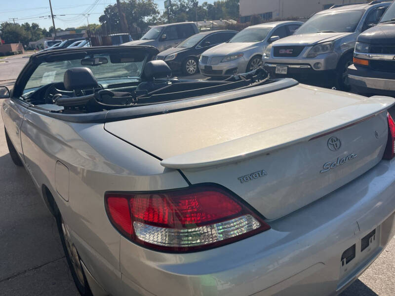 2001 Toyota Camry Solara SE photo 8