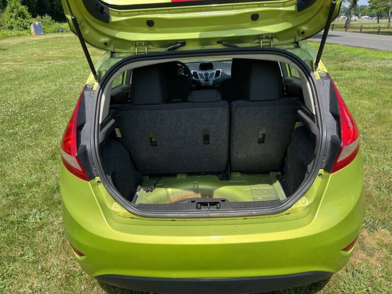 2011 Ford Fiesta SE