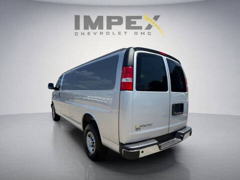 2026 Chevrolet Express 3500