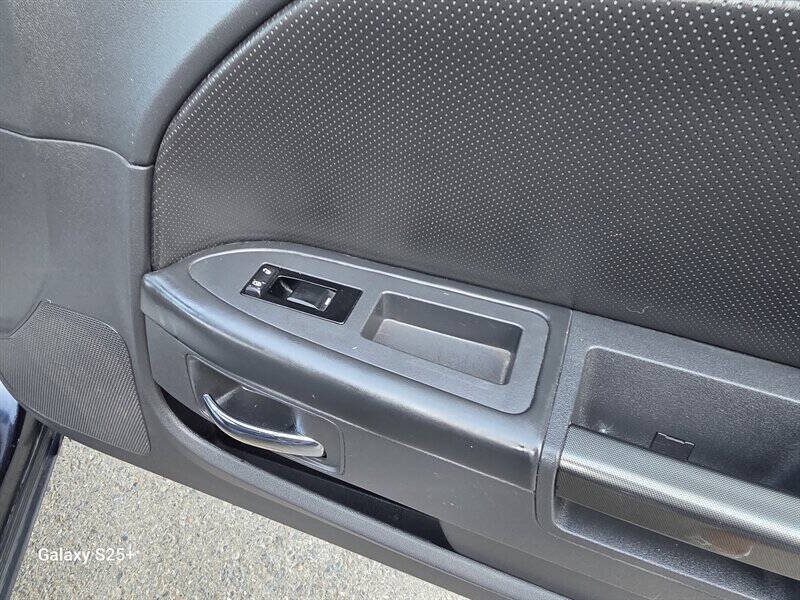 2011 Dodge Challenger SE