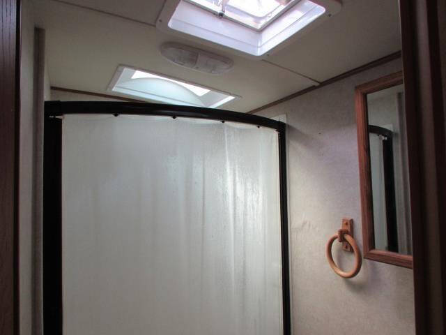 2012 SUNSET TRA T26BH