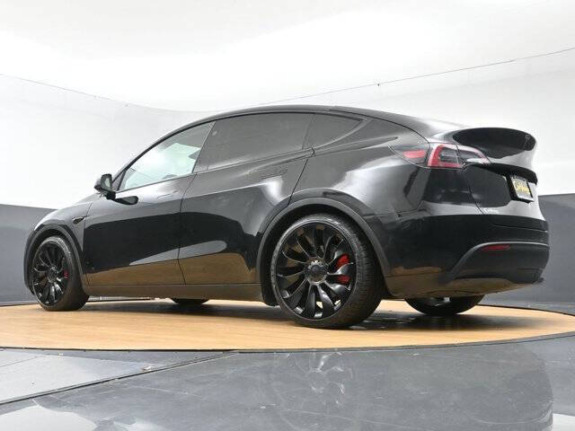 2024 Tesla Model Y Performance