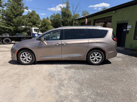 2018 Chrysler Pacifica Touring L