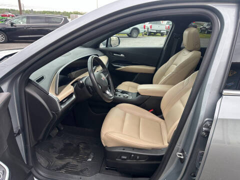 2024 Cadillac XT4 Luxury