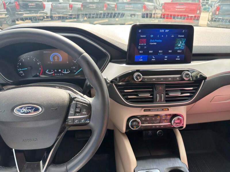2021 Ford Escape SEL