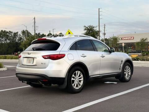 2011 Infiniti FX35