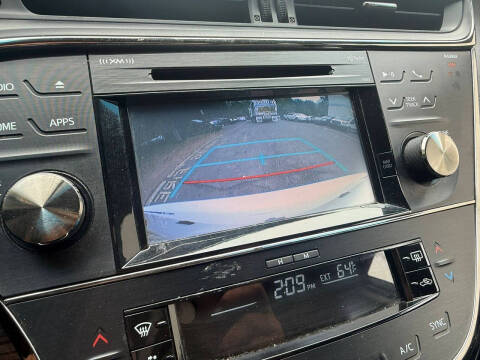 2015 Toyota Avalon Hybrid XLE Touring