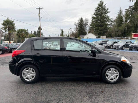2011 Nissan Versa 1.8 S