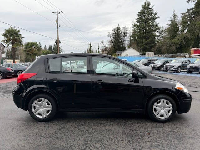 2011 Nissan Versa 1.8 S