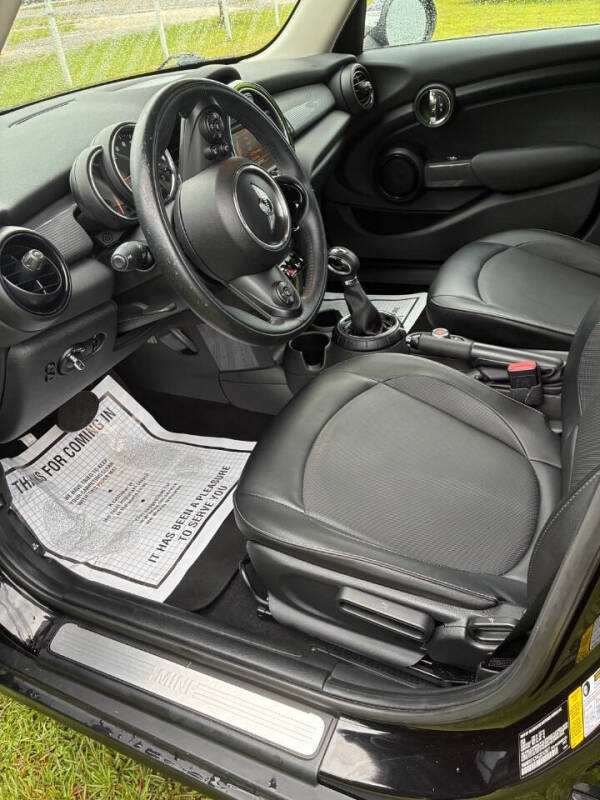 2016 MINI Hardtop 4 Door Cooper