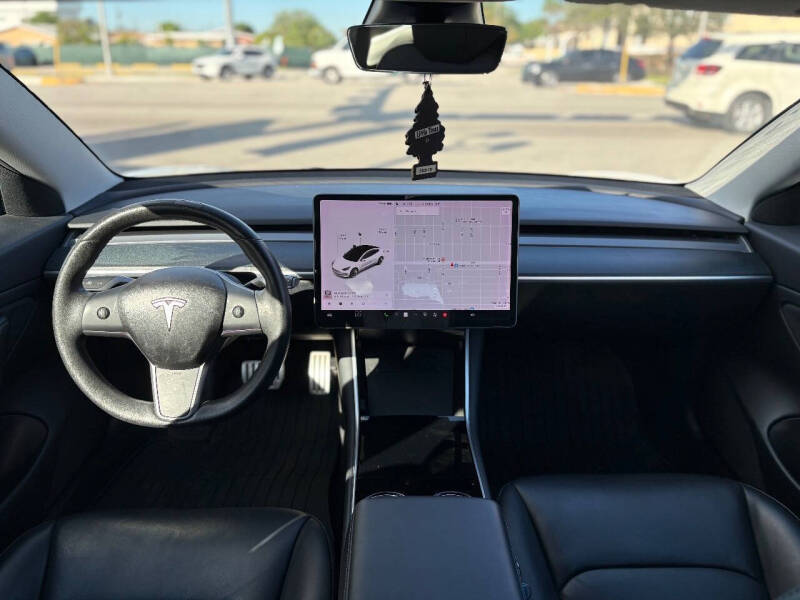 2019 Tesla Model 3 Long Range