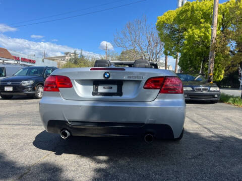 2012 BMW 3 Series 335i